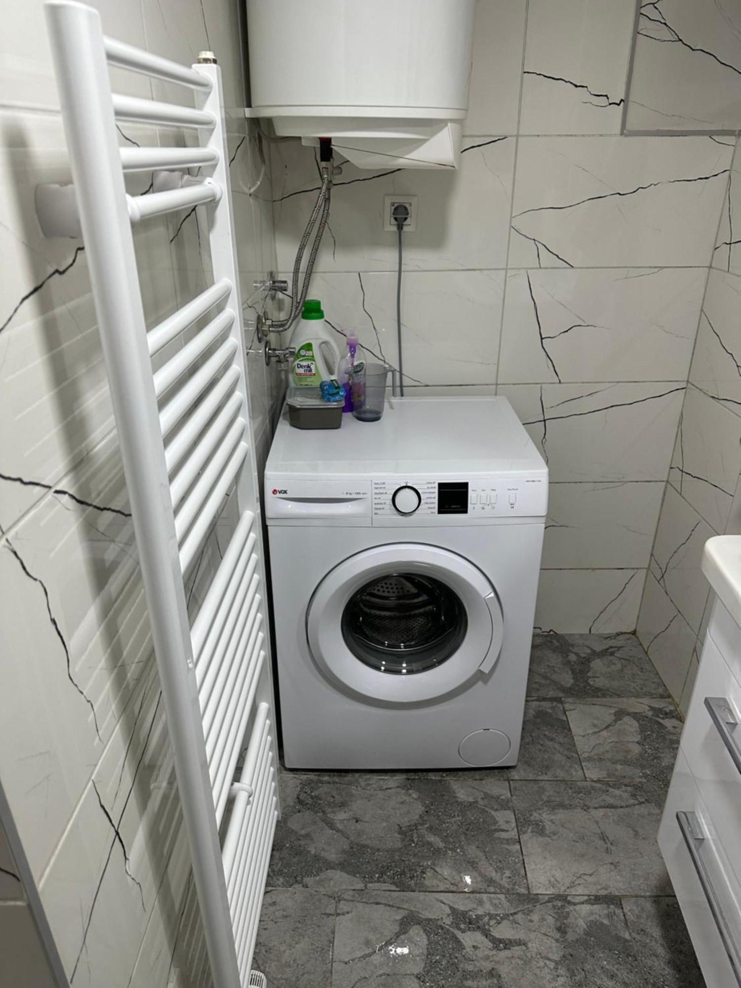 Ajla - Free Parking Apartment ซาราเยโว ภายนอก รูปภาพ